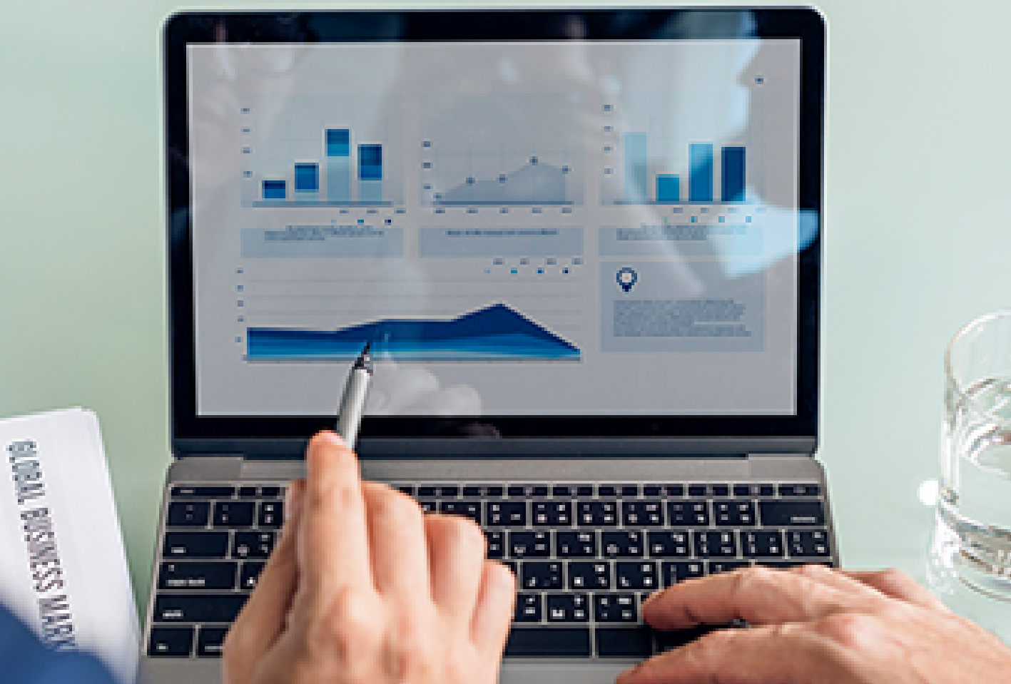 Seamless data integration and AI/ML-powered productivity solutions for enterprises.